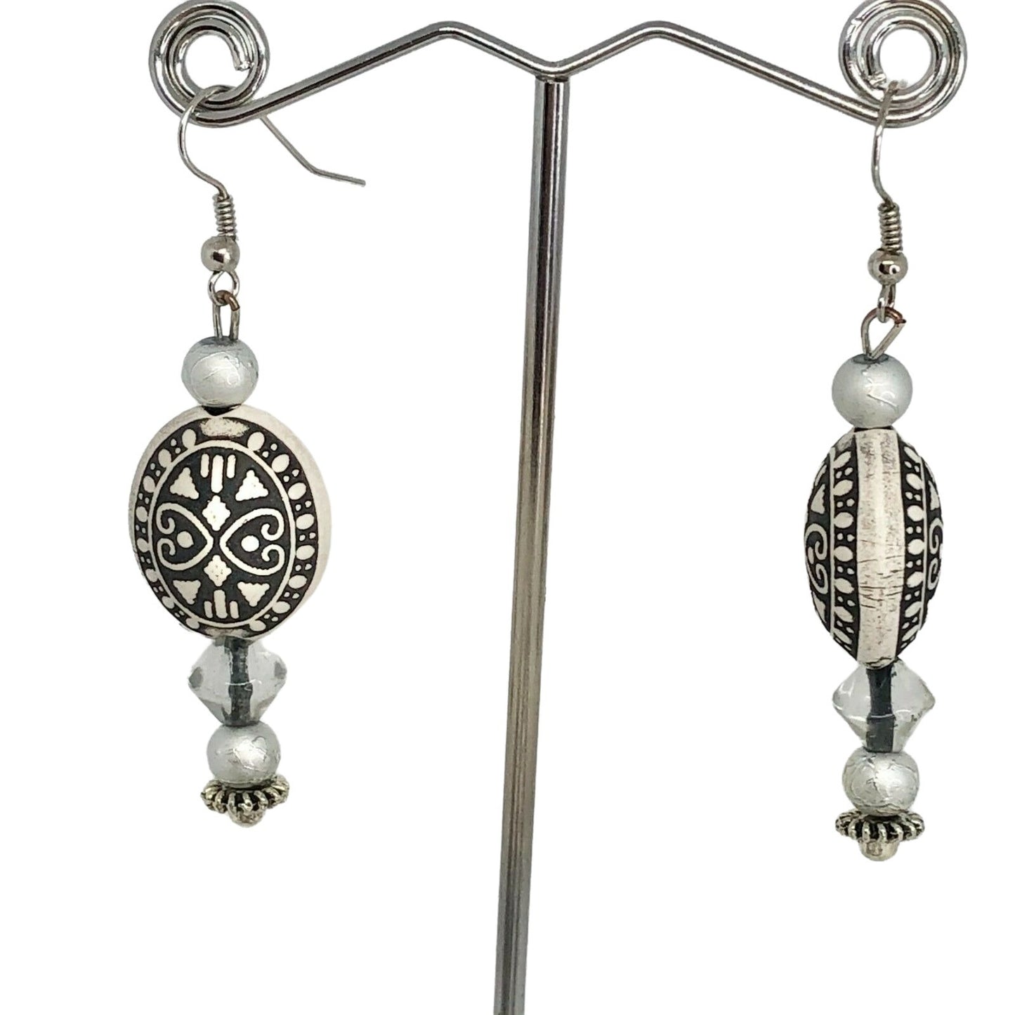 Handcrafted 2pc Jewelry Set Black & White Beads Dressy Statement NEW