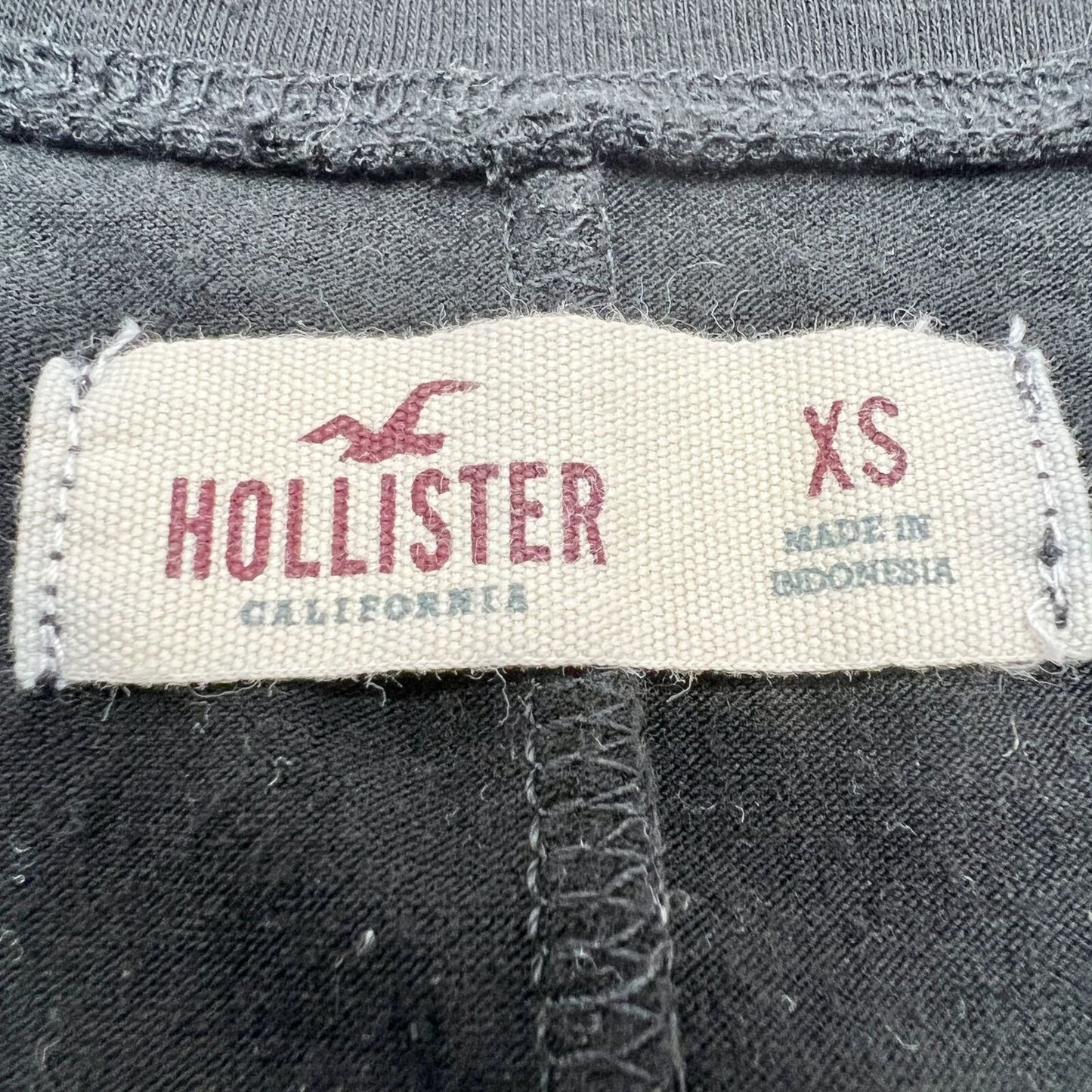 Hollister T-shirt Womens XS Black Long Sleeve Abercrombie & Fitch