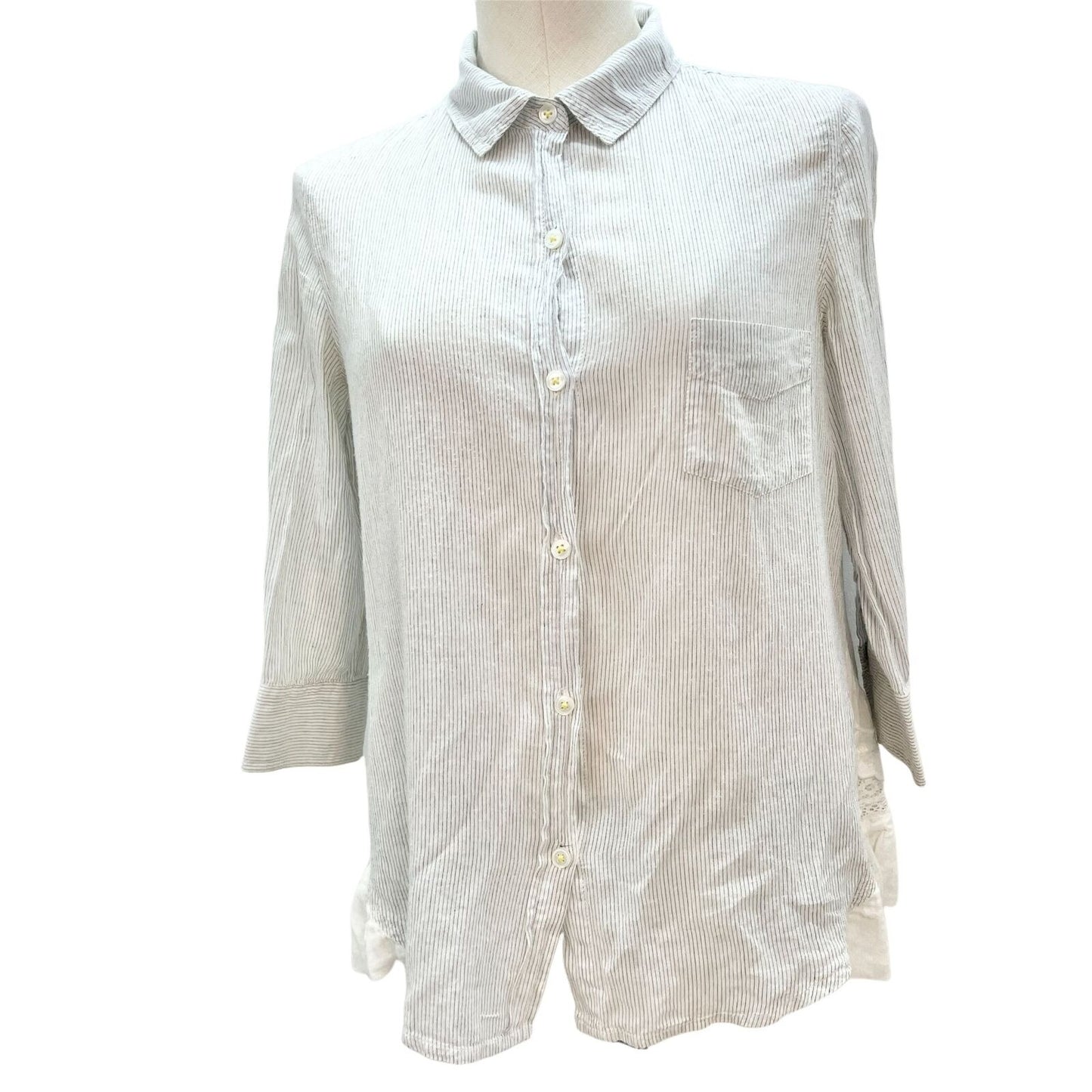 Holding Horses Womens Size 4 Pinstripe 3 qtr Sleeve Button Up Top