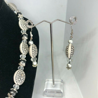 Handcrafted 2pc Jewelry Set Black & White Beads Dressy Statement NEW