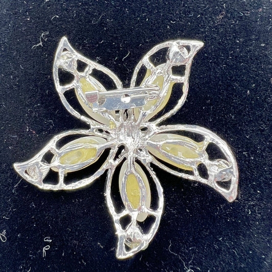 Vintage Silvertone Flower Design Pearl and Crystal Brooch