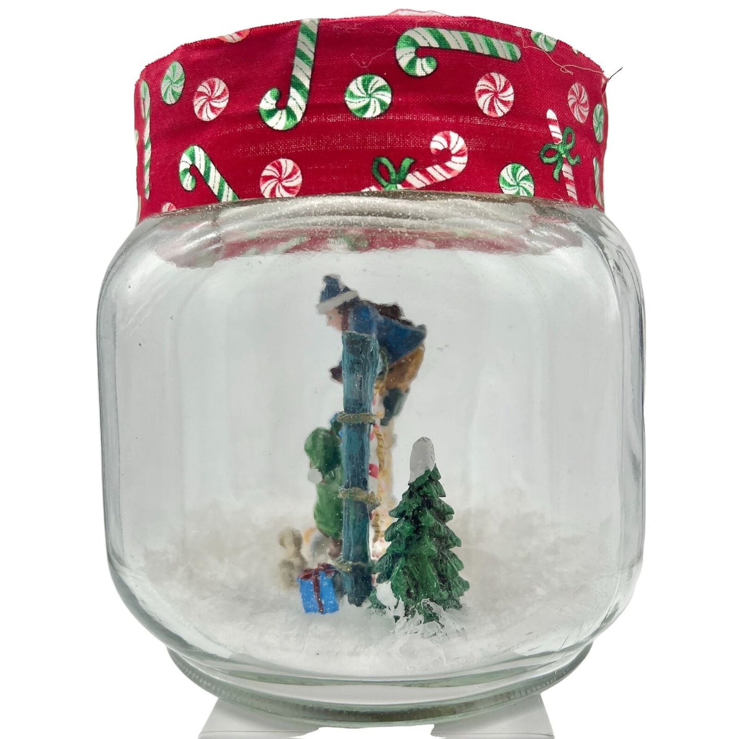 Handcrafted Christmas in a Jar Children Playing in the Snow 6 x 5