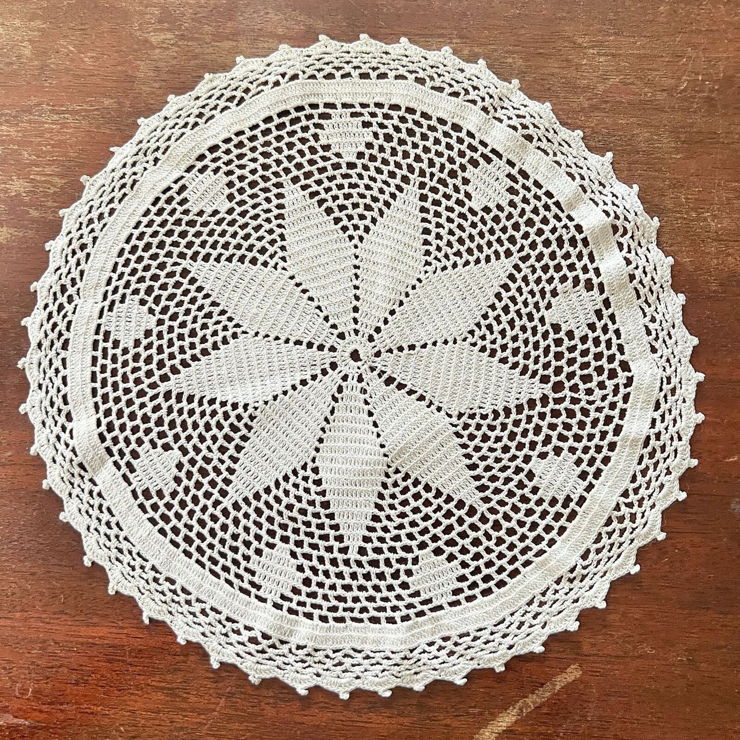 Vintage Doily 10 in round Ivory Crochet Cotton